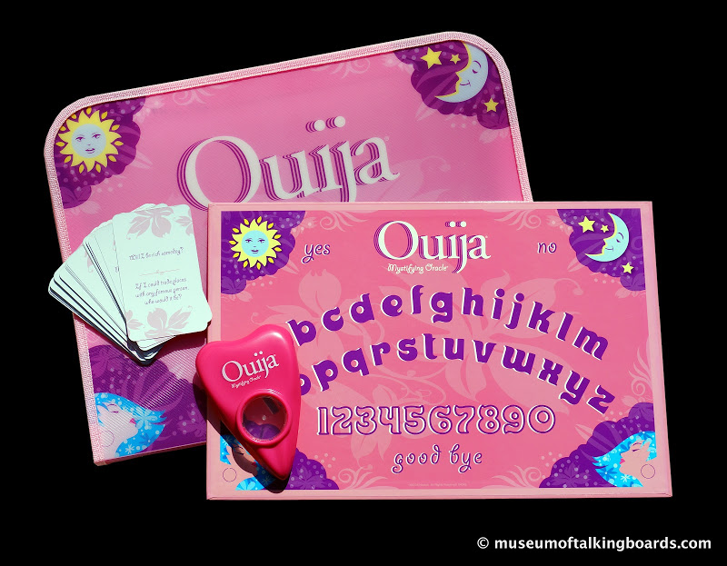 Ouija Pink-Parker Brothers Hasbro MTB-FTB-117